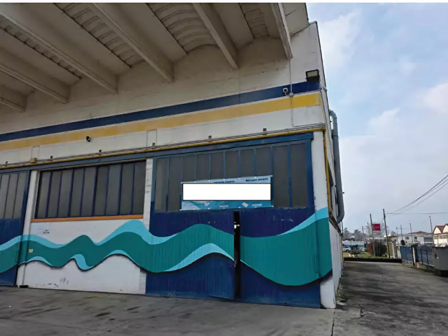 Immagine 4 di Negozio in vendita  in Via Marco Pellicciaio a Treviso
