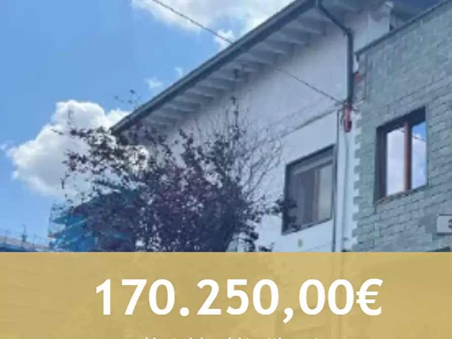 Immagine 1 di Appartamento in vendita  in Via Vincenzo Bellini a Bollate