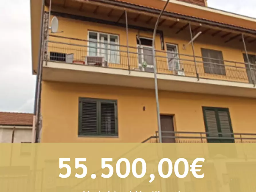 Immagine 1 di Appartamento in vendita  in Via Trebbia  a Rho