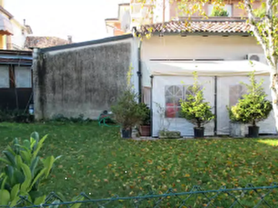 Immagine 18 di Negozio in vendita  in Via Roma a Gaiarine