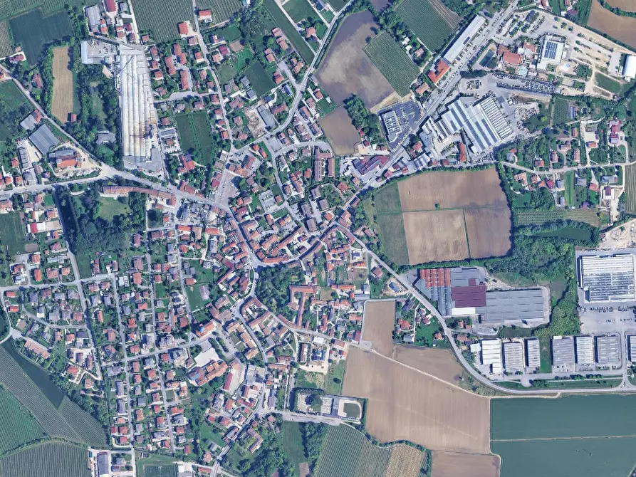 Immagine 24 di Negozio in vendita  in Via Roma a Gaiarine
