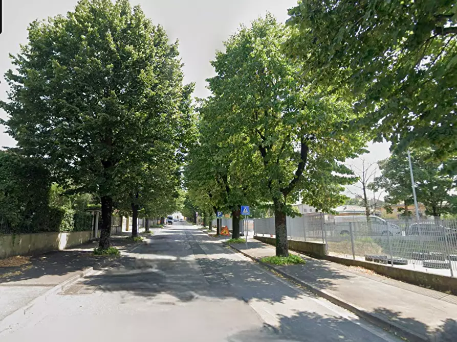 Immagine 10 di Appartamento in vendita  in Via regia antica a Lonato del Garda