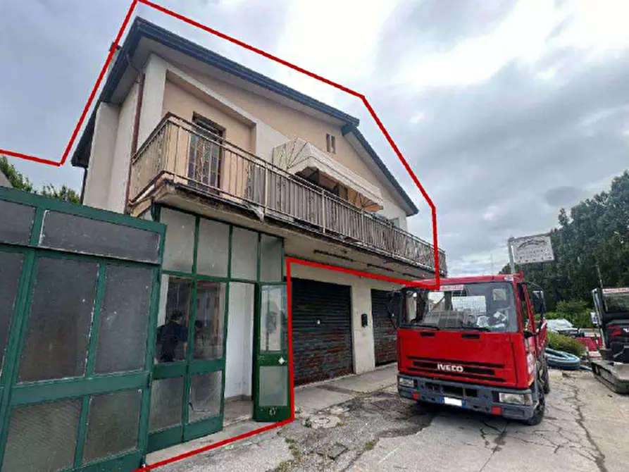 Immagine 2 di Porzione di casa in vendita  in Via Noventana  a Noventa Padovana