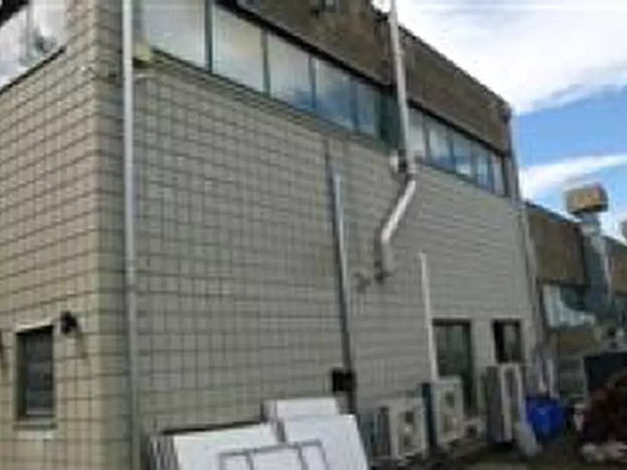 Immagine 5 di Capannone industriale in vendita  in Via Aldo Moro a Appiano Gentile
