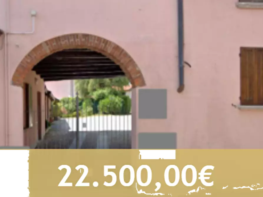 Immagine 1 di Negozio in vendita  in Via Volta a Lipomo