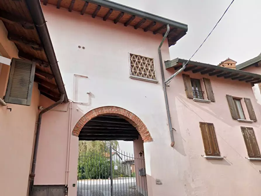 Immagine 8 di Negozio in vendita  in Via Volta a Lipomo