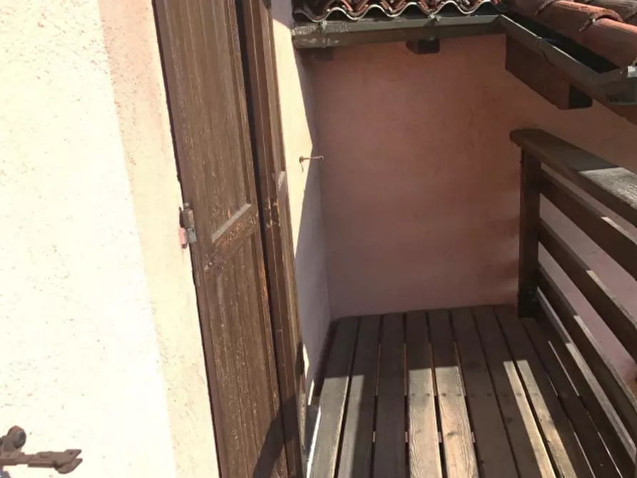 Immagine 17 di Appartamento in vendita  in Via Volta  a Lipomo