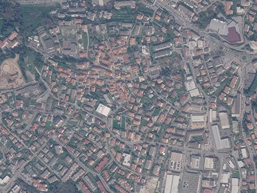 Immagine 24 di Appartamento in vendita  in Via Volta  a Lipomo