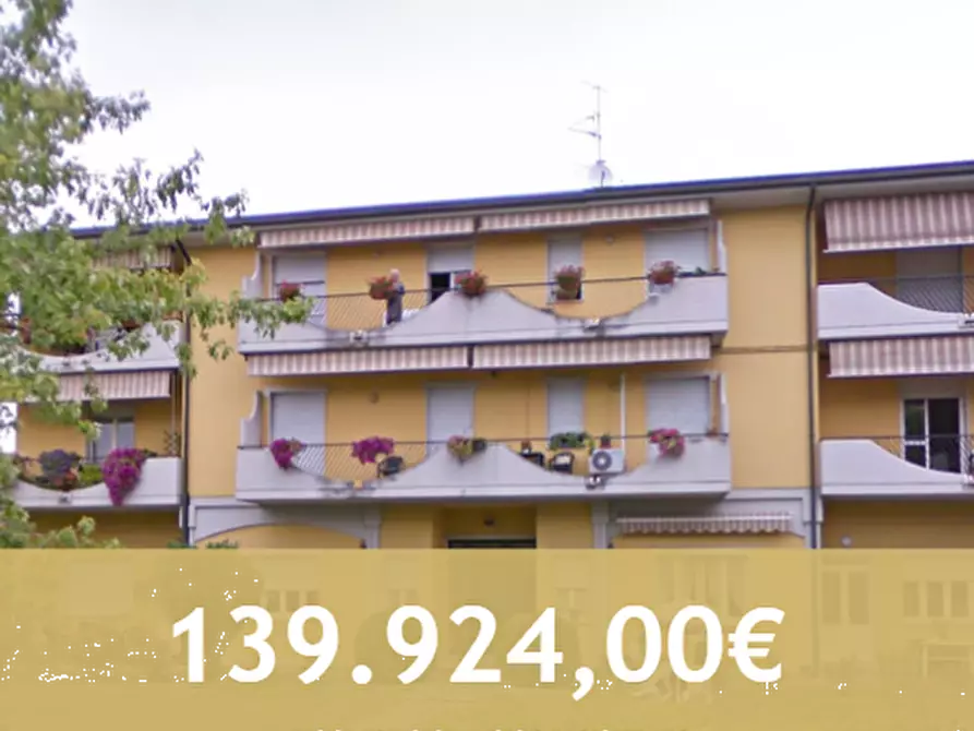 Immagine 1 di Appartamento in vendita  in Via Regia Antica a Lonato del Garda