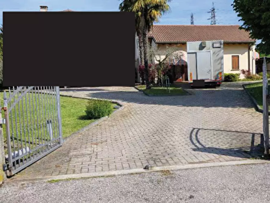Immagine 7 di Porzione di casa in vendita  in Via Armando Diaz a Carbonera