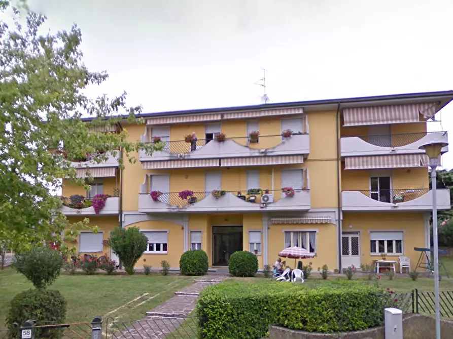 Immagine 2 di Appartamento in vendita  in Via Regia Antica a Lonato del Garda