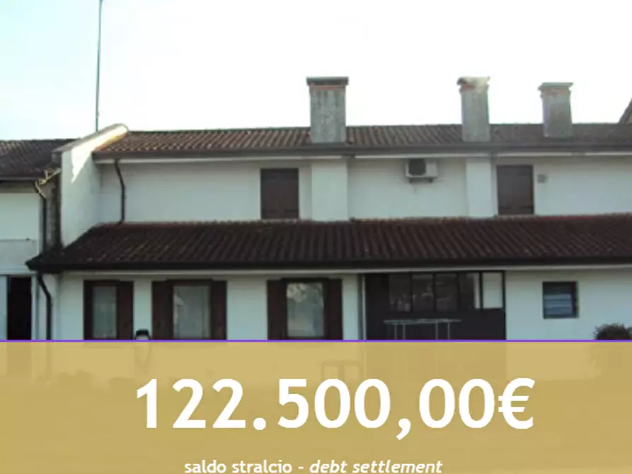 Immagine 1 di Porzione di casa in vendita  in Via Castella a Mansuè