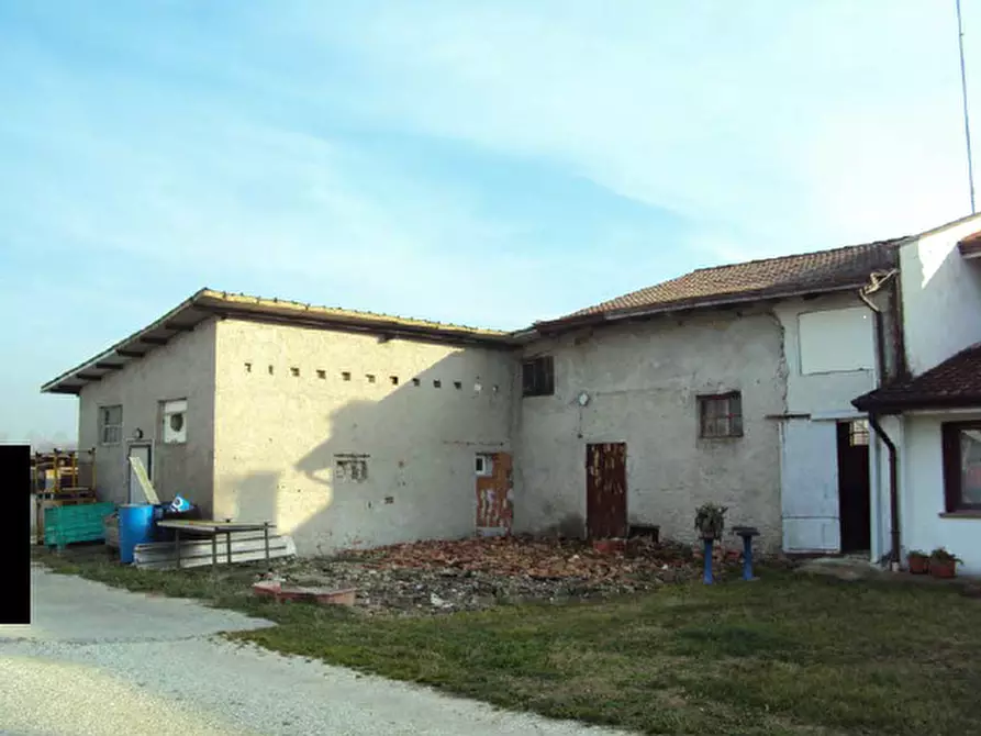 Immagine 6 di Porzione di casa in vendita  in Via Castella a Mansuè