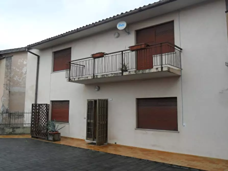 Immagine 2 di Porzione di casa in vendita  in Via Frassinelli a Vittorio Veneto