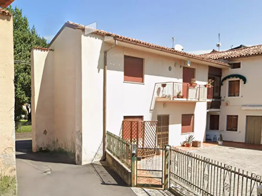 Immagine 11 di Porzione di casa in vendita  in Via Frassinelli a Vittorio Veneto