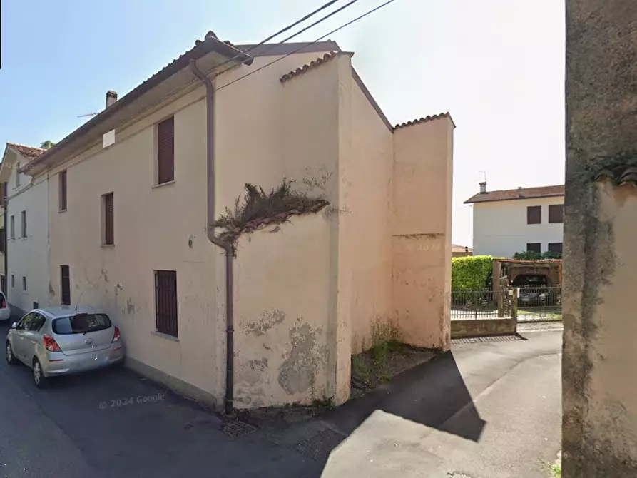 Immagine 16 di Porzione di casa in vendita  in Via Frassinelli a Vittorio Veneto