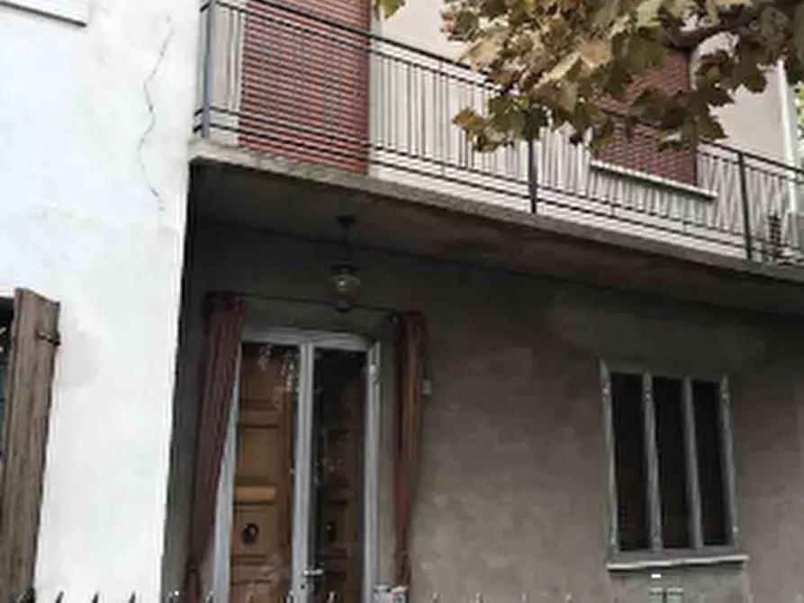 Immagine 11 di Porzione di casa in vendita  in Via Traversa Capitelllo a Concamarise
