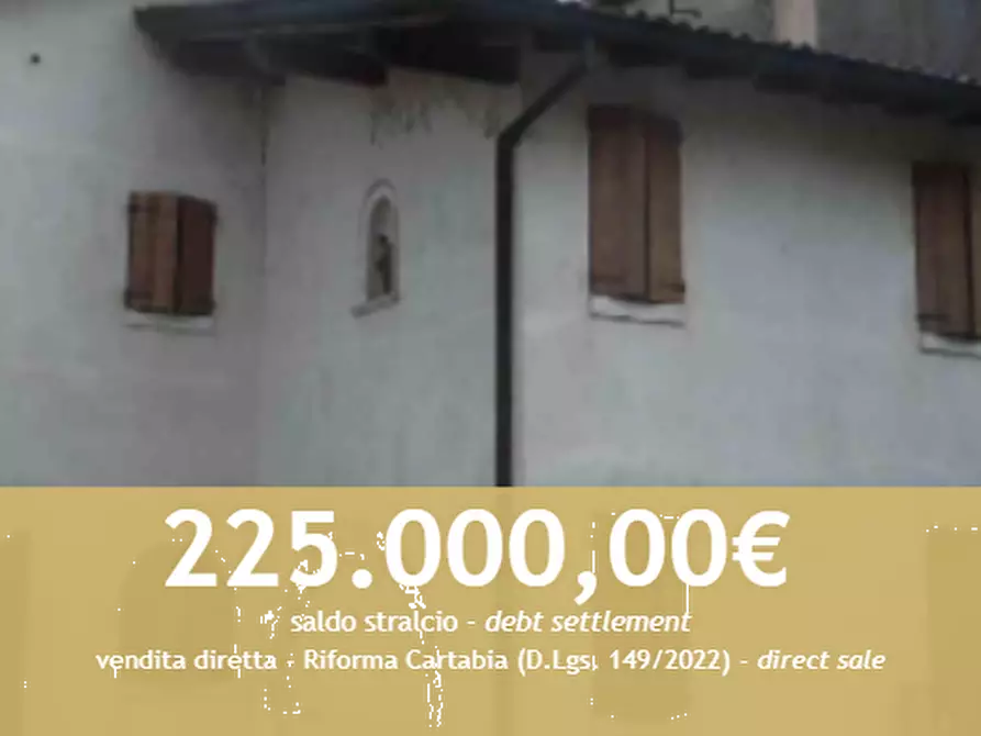 Immagine 1 di Porzione di casa in vendita  in Via Traversa Capitelllo a Concamarise