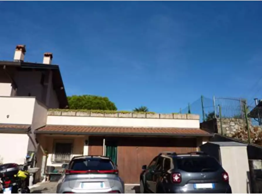 Immagine 8 di Villa in vendita  in Frazione Cà Nova a Valgreghentino