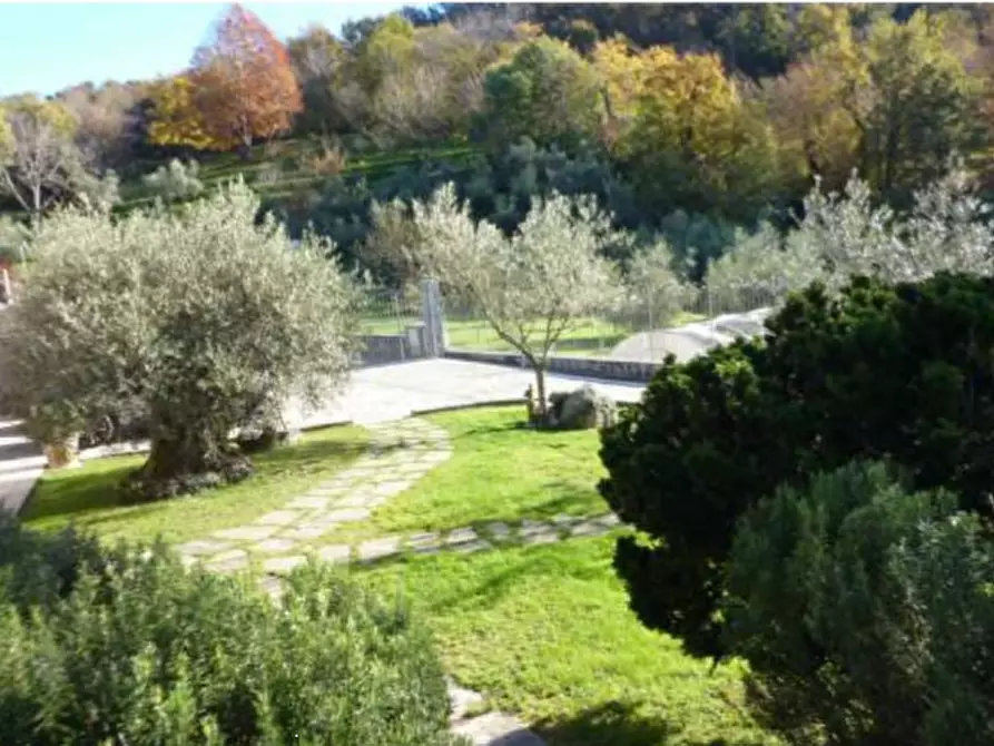 Immagine 15 di Villa in vendita  in Frazione Cà Nova a Valgreghentino