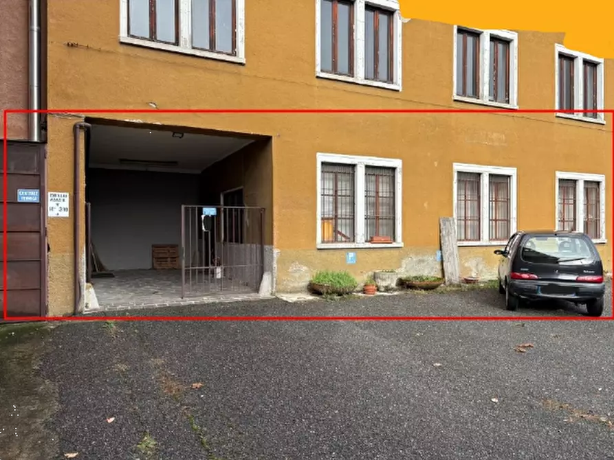 Immagine 3 di Capannone industriale in vendita  in Via Piave a Olgiate Molgora
