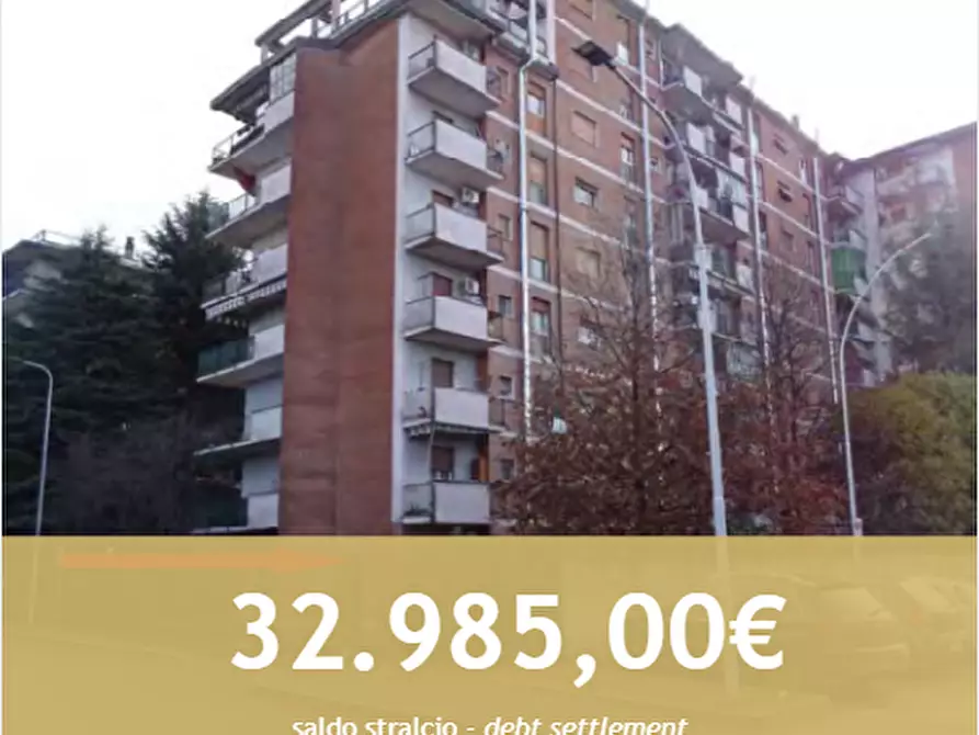 Immagine 1 di Appartamento in vendita  in Via Turati a Cerro Maggiore