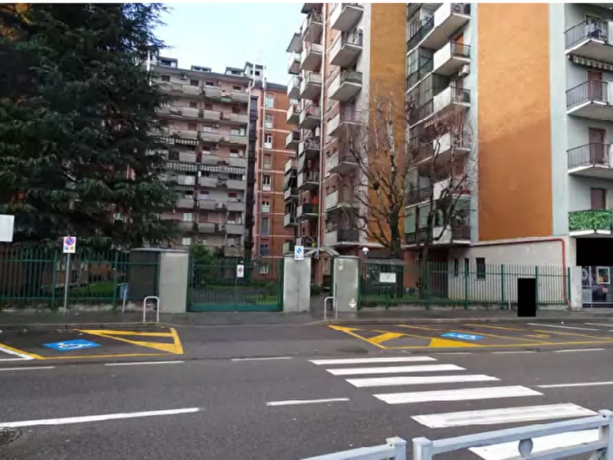 Immagine 2 di Appartamento in vendita  in Via Turati a Cerro Maggiore