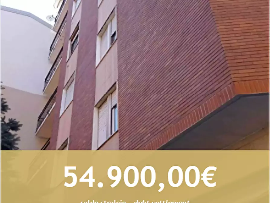 Immagine 1 di Appartamento in vendita  in Via Giusti a Sesto San Giovanni