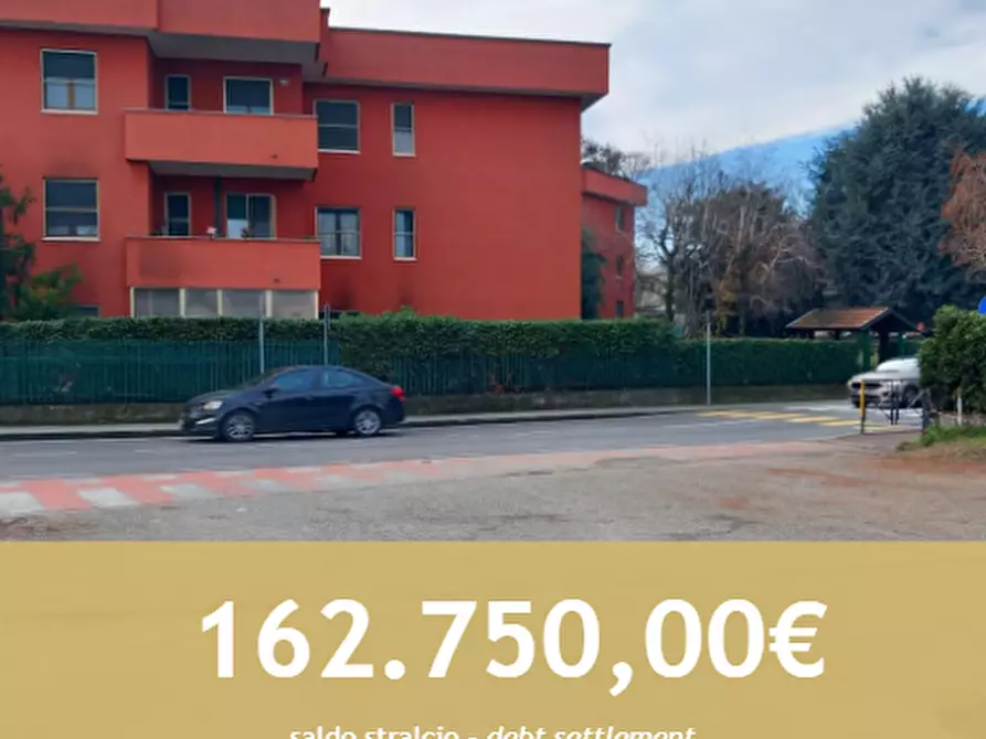 Immagine 1 di Appartamento in vendita  in Via Fizzonasco a Pieve Emanuele