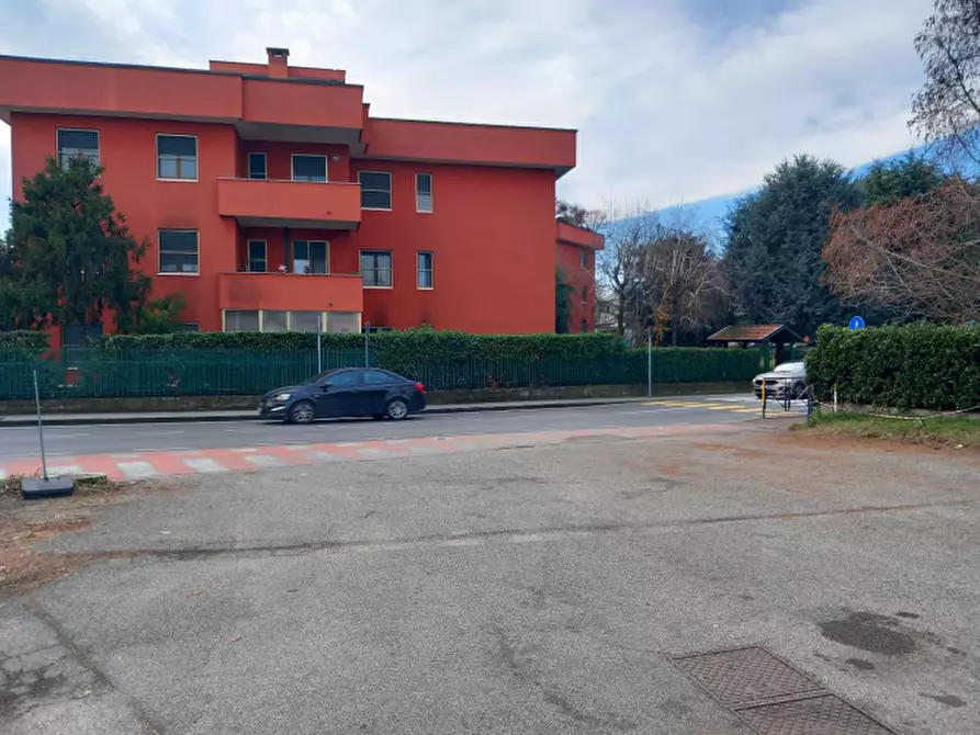 Immagine 2 di Appartamento in vendita  in Via Fizzonasco a Pieve Emanuele