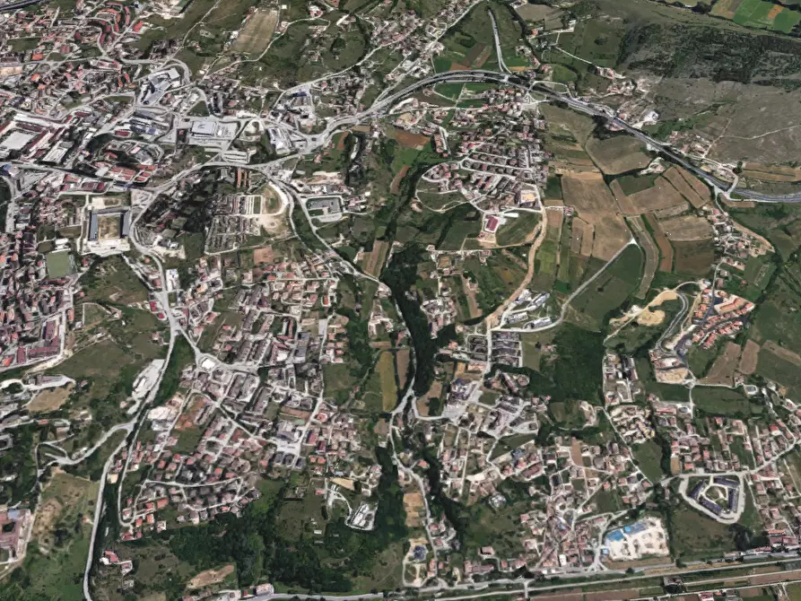 Immagine 10 di Appartamento in vendita  in Via Lazio a L'aquila