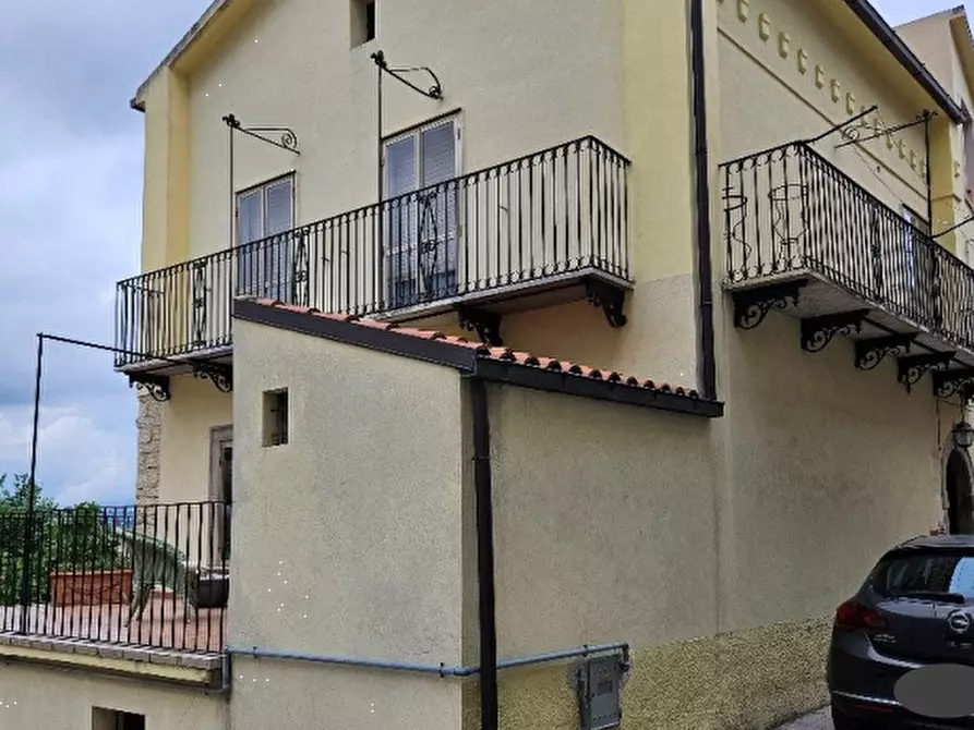 Immagine 5 di Appartamento in vendita  in Via II del signore a Acquaviva Collecroce