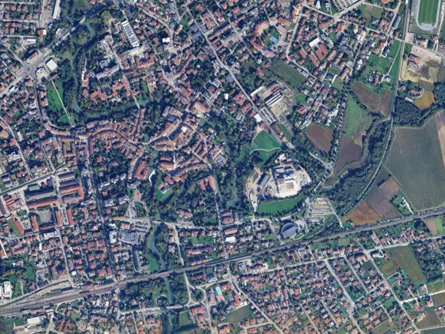 Immagine 31 di Appartamento in vendita  in Via Campo Marzio a Sacile