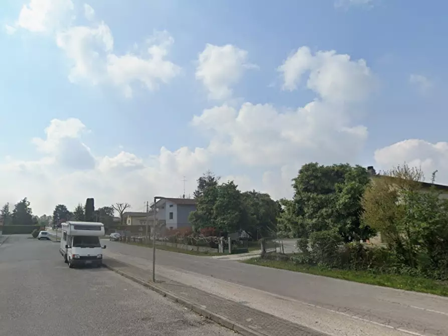 Immagine 7 di Appartamento in vendita  in Via Visinale Centro a Pasiano Di Pordenone