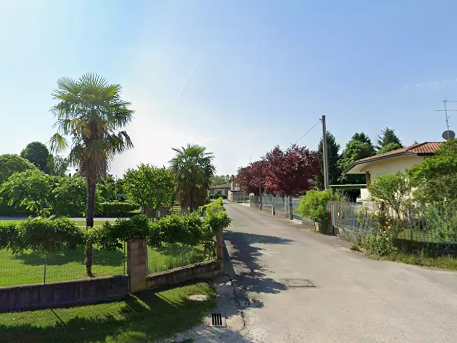 Immagine 10 di Porzione di casa in vendita  in Via Dante Alighieri a Brugnera