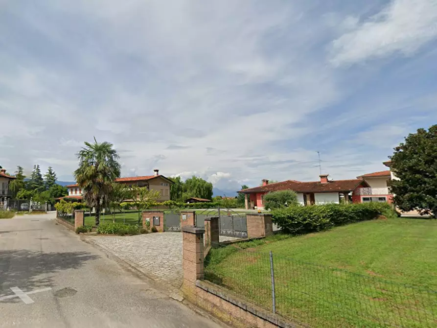 Immagine 12 di Porzione di casa in vendita  in Via Dante Alighieri a Brugnera