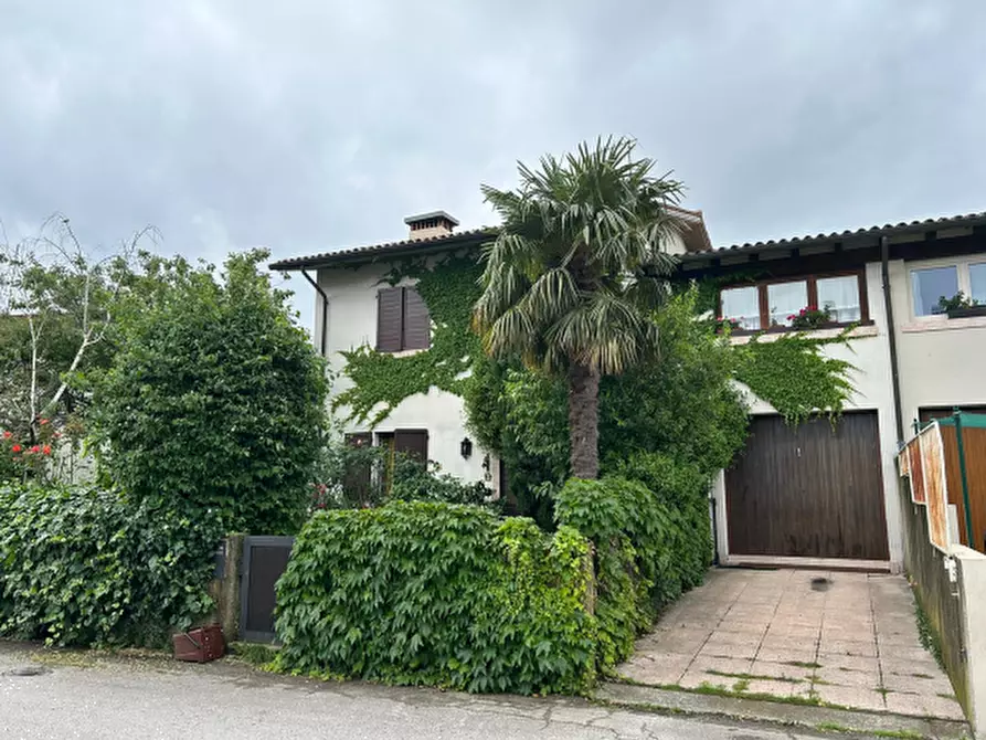 Immagine 4 di Villa in vendita  in Via Monte Spinoncia a Bassano Del Grappa