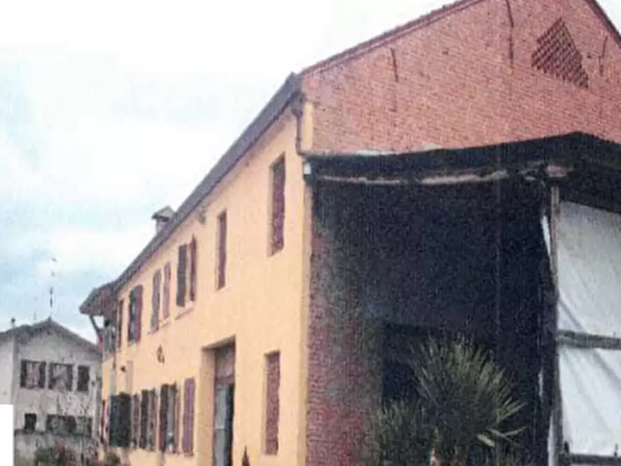 Immagine 4 di Porzione di casa in vendita  in Via San Salvaro a Urbana