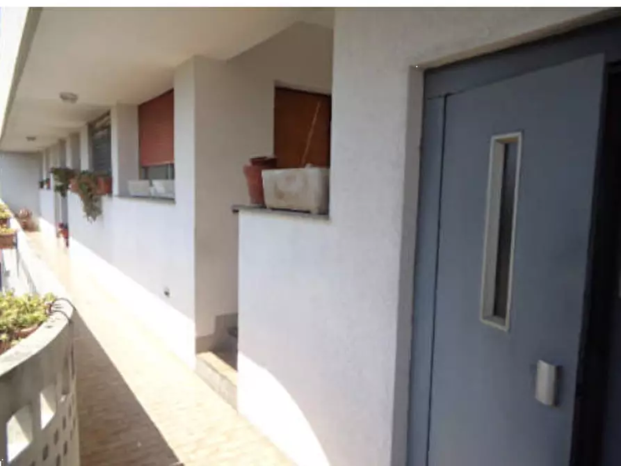 Immagine 5 di Appartamento in vendita  in Via Giovanni Redaelli a Busto Arsizio
