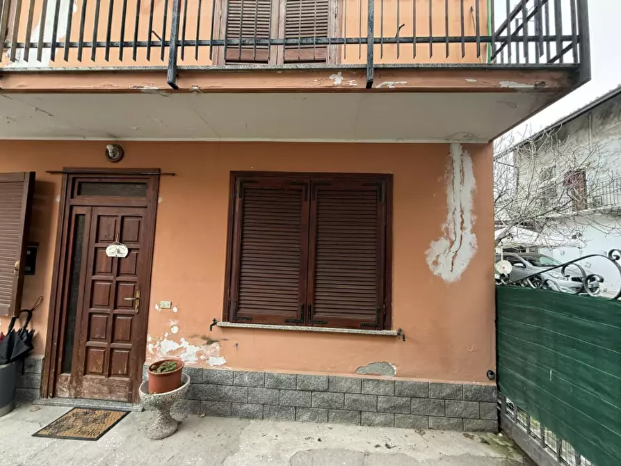 Immagine 4 di Porzione di casa in vendita  in Via Pavia a Busto Arsizio