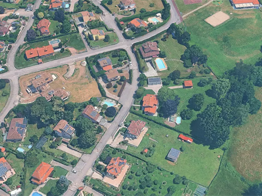 Immagine 14 di Villa in vendita  in Via Giuseppe Verdi a Molteno