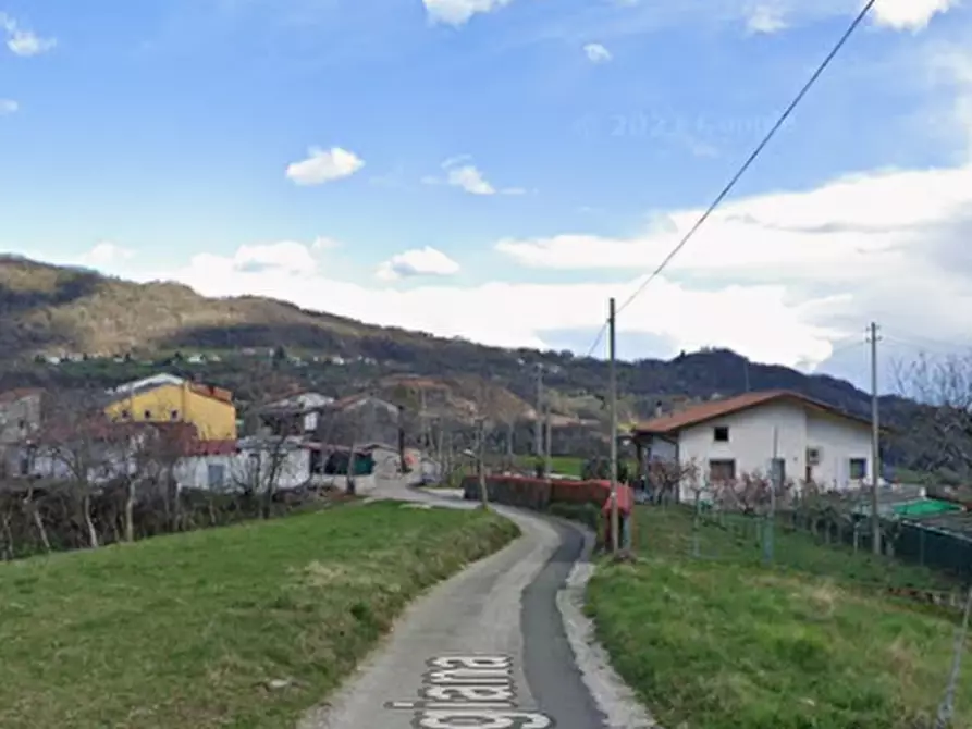 Immagine 3 di Terreno agricolo in vendita  in Via Faggiana a Chiampo