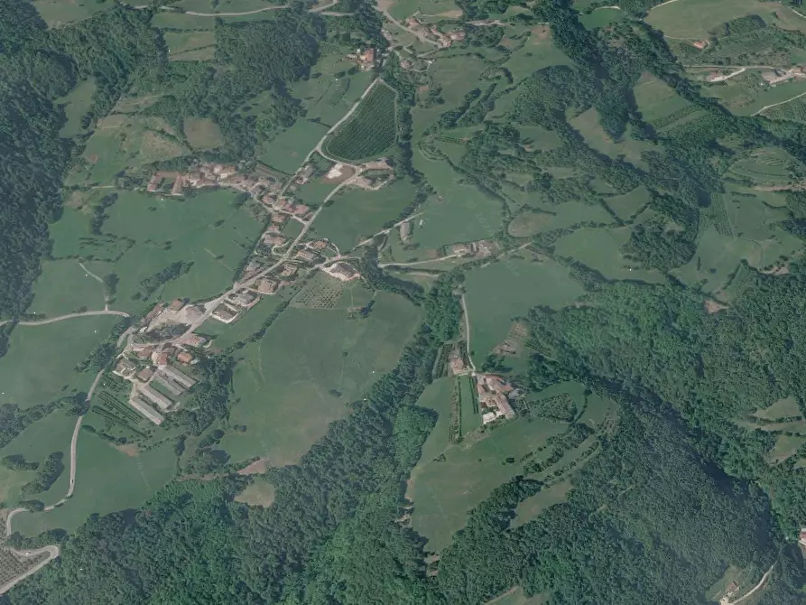 Immagine 6 di Terreno agricolo in vendita  in Via Faggiana a Chiampo