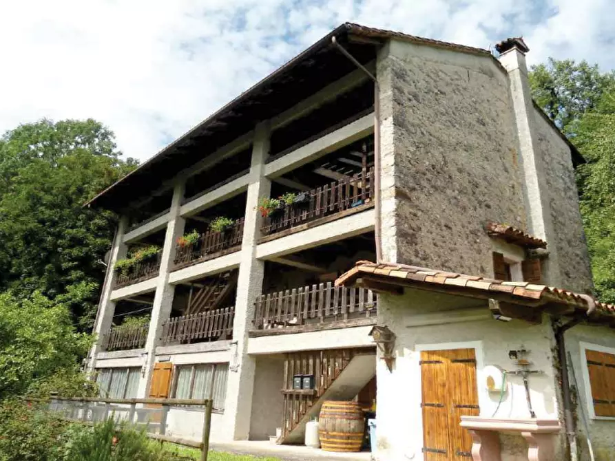 Immagine 3 di Appartamento in vendita  in Via Ropata a Frisanco