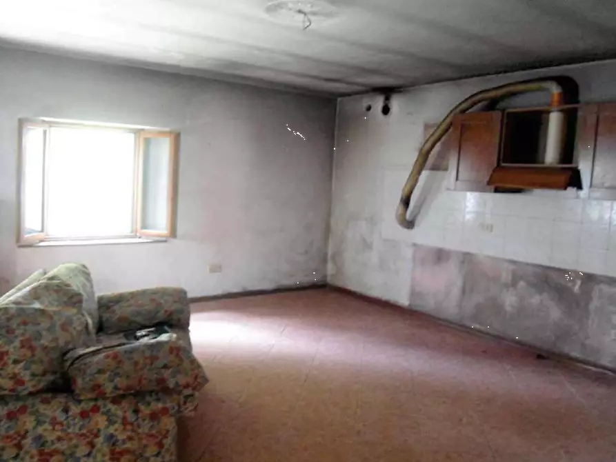 Immagine 19 di Appartamento in vendita  in Via Ropata a Frisanco