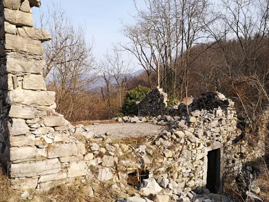 Immagine 2 di Terreno edificabile in vendita  in Via Mulini a Alta Valle Intelvi