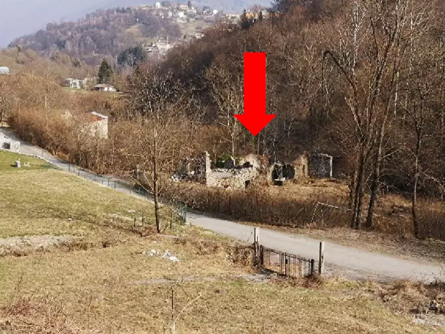 Immagine 3 di Terreno edificabile in vendita  in Via Mulini a Alta Valle Intelvi