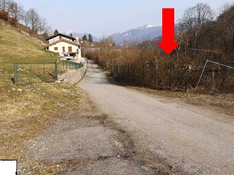 Immagine 4 di Terreno edificabile in vendita  in Via Mulini a Alta Valle Intelvi