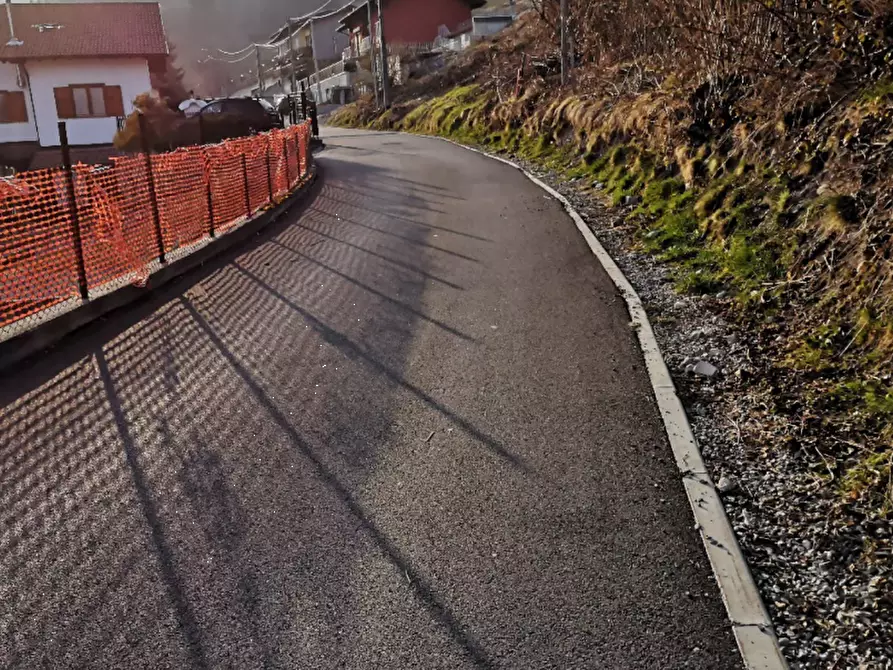 Immagine 6 di Terreno edificabile in vendita  in Via IV Novembre a Alta Valle Intelvi