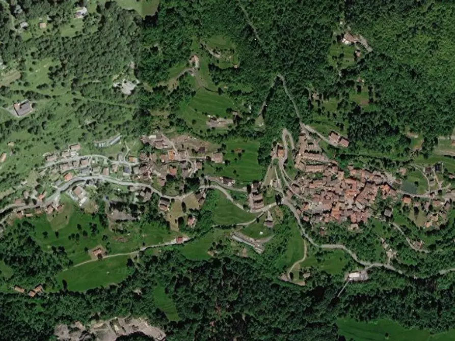 Immagine 12 di Terreno edificabile in vendita  in Via IV Novembre a Alta Valle Intelvi